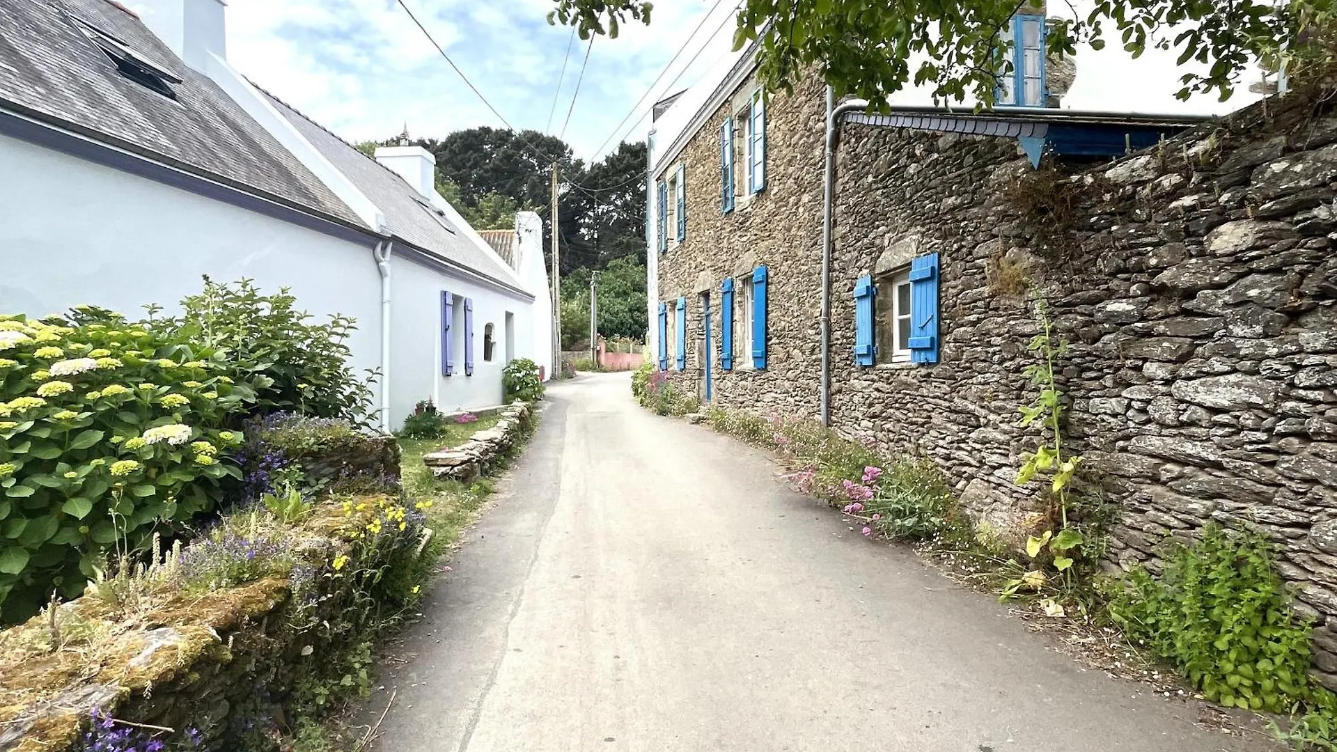 Nyaraló Maison Spacieuse Avec Jardin Au Coeur De Lomener - Fr-1-813-7 Groix