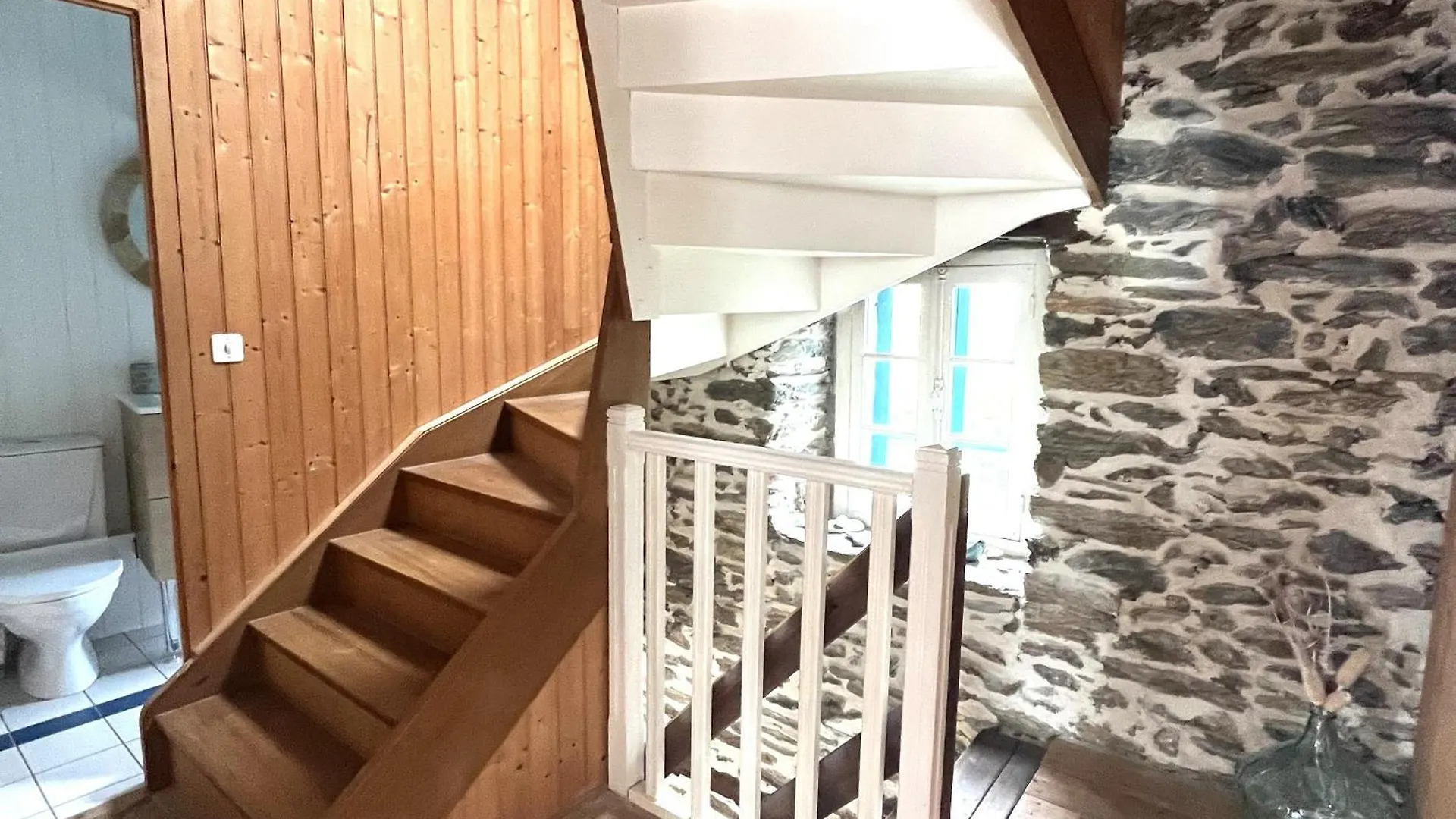 Maison Spacieuse Avec Jardin Au Coeur De Lomener - Fr-1-813-7 Groix